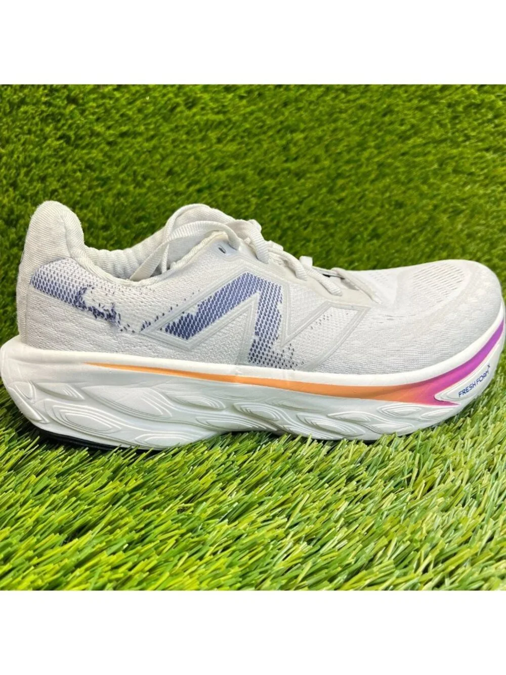 New Balance Fresh Foam x 1080v14 Womens Size 7D Gray Blue Running Shoes Sneakers